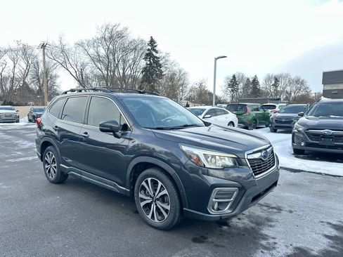 Used 2019 Subaru Forester Limited image 15