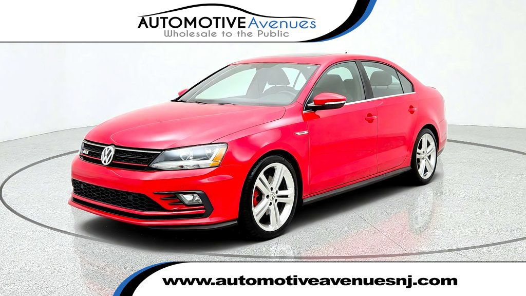 Used 2017 Volkswagen Jetta GLI FWD image 1