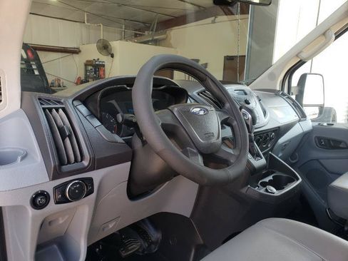 Used 2019 Ford Transit 250 138 RWD image 11