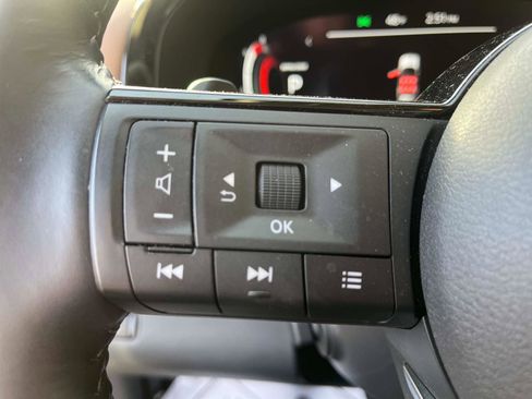 Certified 2023 Nissan Pathfinder Platinum w/ Lighting Package (N93) image 28