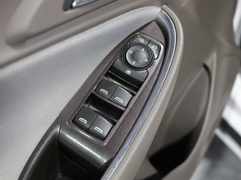 Used 2016 Chevrolet Malibu Hybrid w/ Driver Confidence Package image 11