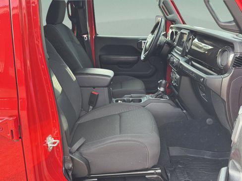 Used 2020 Jeep Wrangler Unlimited Sport image 29