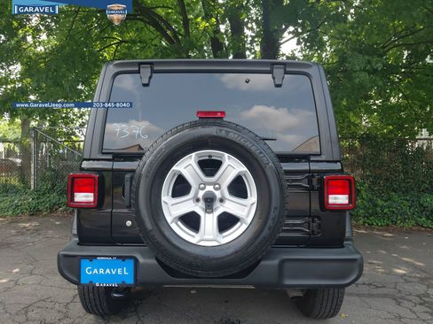 Used 2019 Jeep Wrangler Unlimited Sport S AWD/4WD image 30