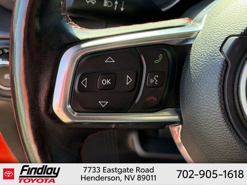 Used 2018 Jeep Wrangler Unlimited Rubicon w/ Dual Top Group AWD/4WD image 25