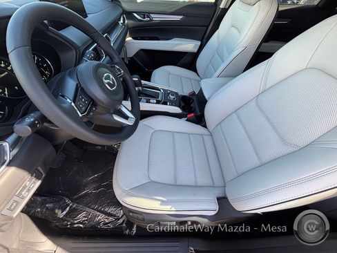 New 2025 MAZDA CX-5 AWD 2.5 S w/ Premium Plus Pkg image 16