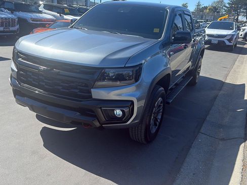 Used 2022 Chevrolet Colorado Z71 w/ LPO, Power Package RWD image 6