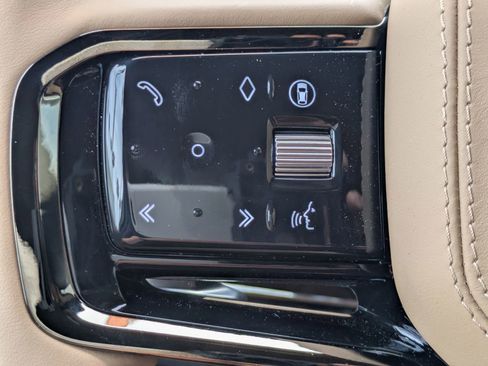 New 2026 Land Rover Range Rover Sport Dynamic SE image 17