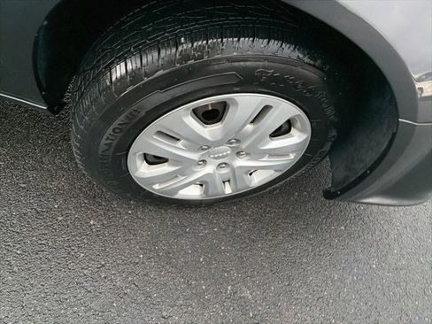 Used 2017 Dodge Grand Caravan SE w/ Power Window Group image 10