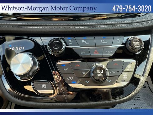 New 2026 Chrysler Pacifica Select image 22