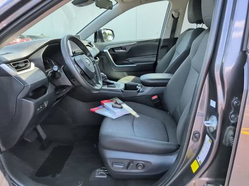 Certified 2025 Toyota RAV4 XLE FWD image 12