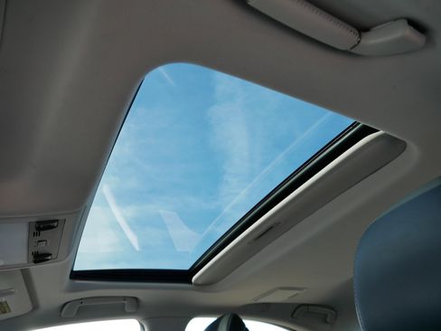 Used 2014 Lexus LS 460 AWD image 34