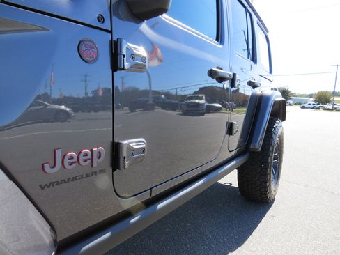 New 2026 Jeep Wrangler Unlimited Rubicon image 14