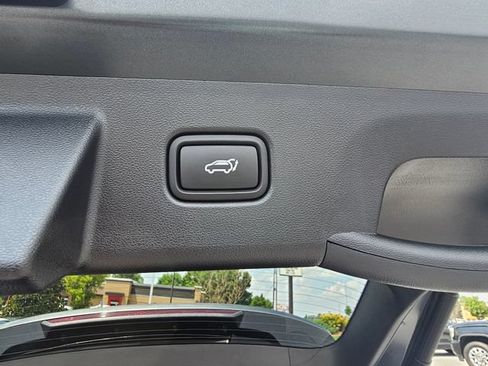 Used 2023 Hyundai Tucson SEL FWD image 12