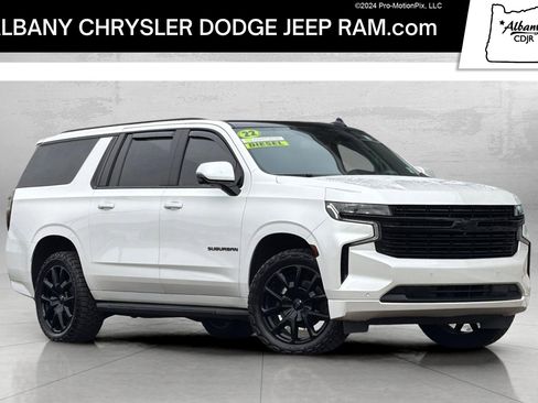 Used 2022 Chevrolet Suburban RST w/ Luxury Package image 1