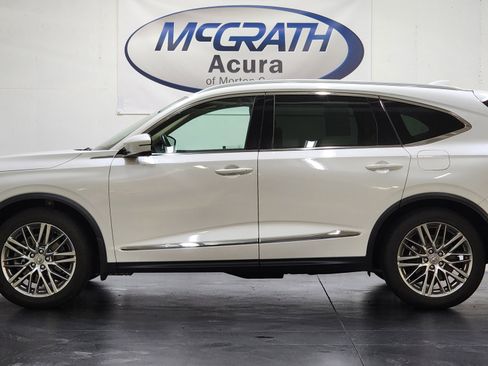 Used 2023 Acura MDX SH-AWD w/ Advance Package image 9