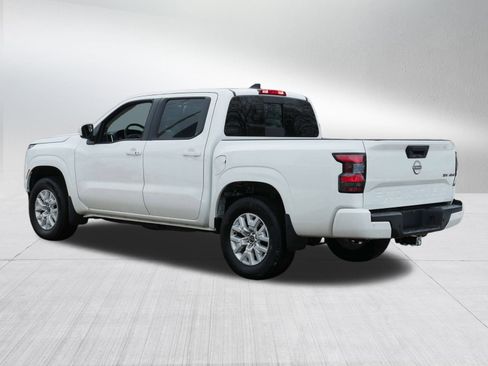 Certified 2023 Nissan Frontier SV w/ SV Convenience Package image 5