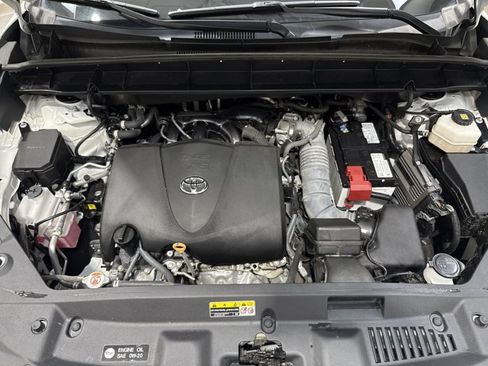 Used 2022 Toyota Highlander Platinum AWD/4WD image 38
