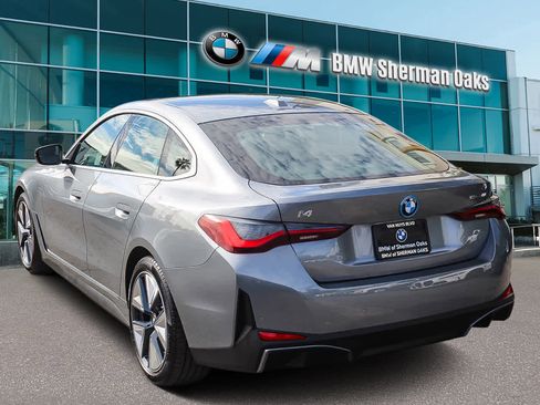 Used 2025 BMW i4 eDrive40 w/ Premium Package image 6