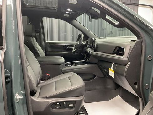 New 2026 Chevrolet Tahoe Z71 w/ Comfort Package AWD/4WD image 12