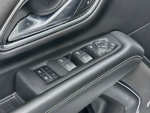 Used 2023 Chevrolet Tahoe Premier RWD image 28