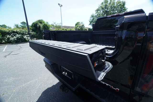 Used 2024 GMC Sierra 3500 AT4 AWD/4WD image 11
