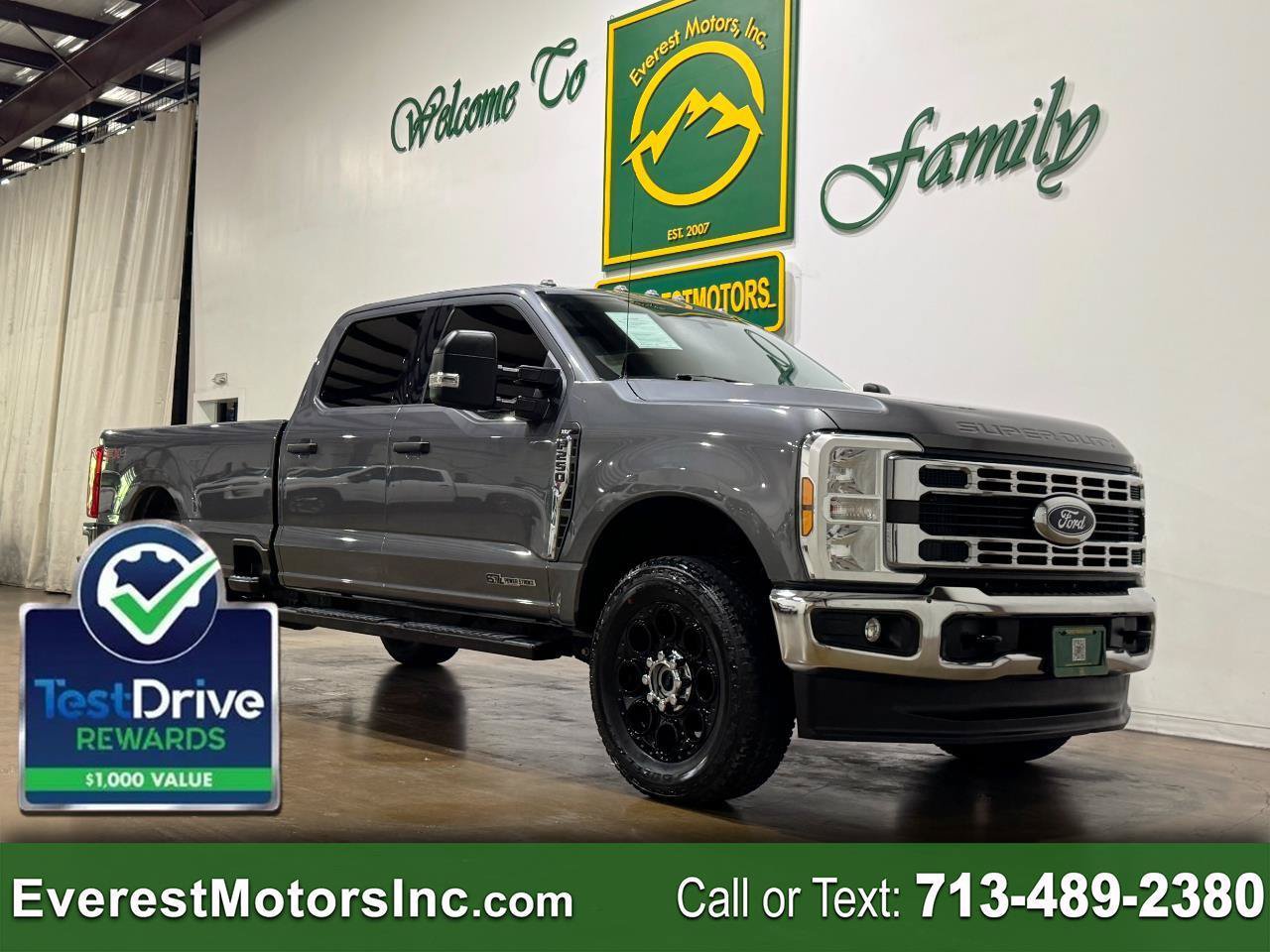 Used 2024 Ford F250 XLT AWD/4WD image 1