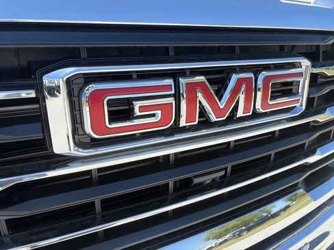 New 2026 GMC Sierra 2500 SLT w/ SLT Convenience Package AWD/4WD image 40