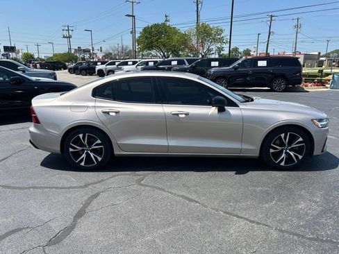 Used 2023 Volvo S60 B5 Core AWD/4WD image 5
