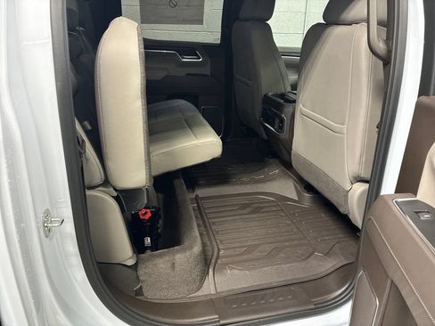 New 2026 GMC Sierra 1500 SLT w/ SLT Premium Plus Package AWD/4WD image 12