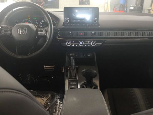 Used 2022 Honda Civic Sport image 14