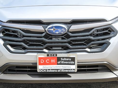 New 2025 Subaru Crosstrek 2.0i Premium image 6