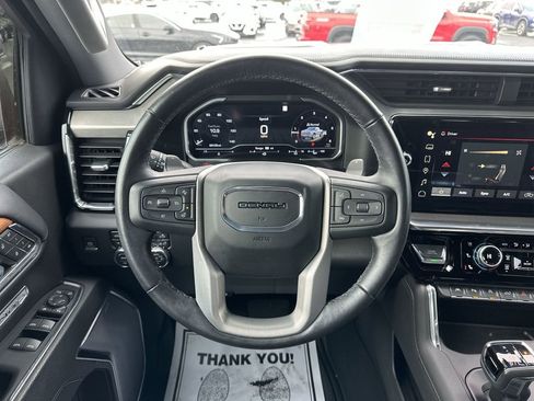 Used 2022 GMC Sierra 1500 Denali w/ Technology Package image 14