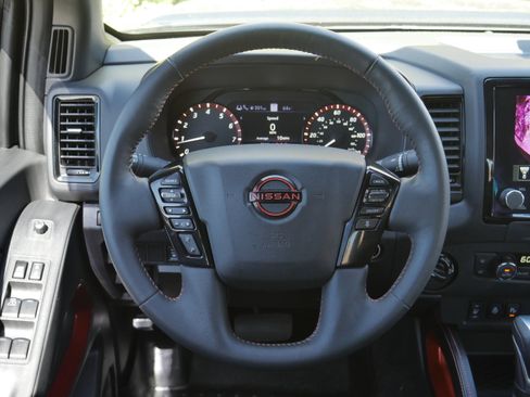 Certified 2023 Nissan Frontier PRO-4X w/ Pro Convenience Package image 6