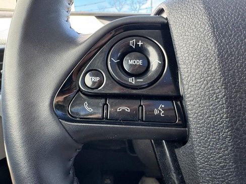 Used 2021 Toyota Prius image 17