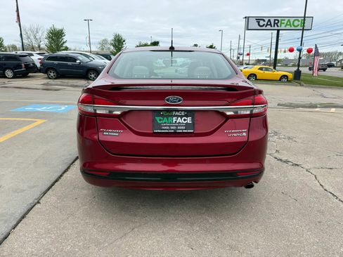 Used 2017 Ford Fusion Titanium FWD image 11