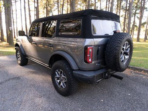 Used 2023 Ford Bronco Badlands image 5