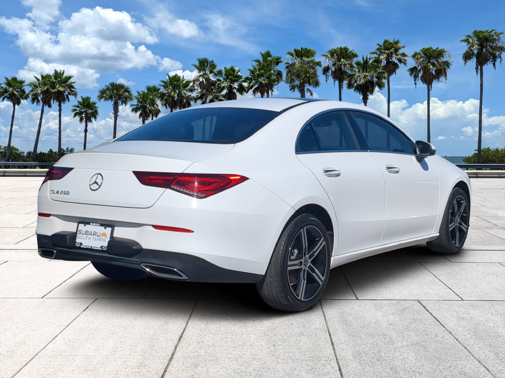 Used 2023 Mercedes-Benz CLA 250 w/ Premium Package image 5