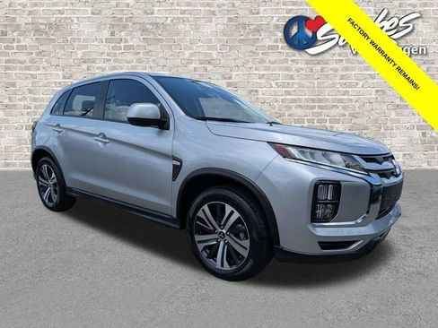 Used 2025 Mitsubishi Outlander Sport ES AWD/4WD image 2