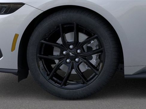 New 2025 Ford Mustang Coupe image 19