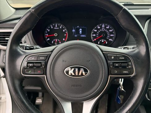 Used 2018 Kia Optima S w/ Option Group 020 FWD image 14