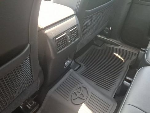 Used 2024 Toyota 4Runner SR5 Premium w/ Moonroof Package AWD/4WD image 8