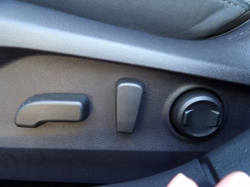 Used 2025 Subaru Outback Premium w/ Popular Package #1 image 14