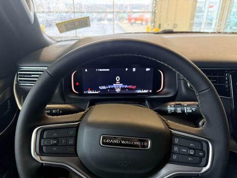 New 2026 Jeep Grand Wagoneer L 4WD w/ Premium Group I image 57