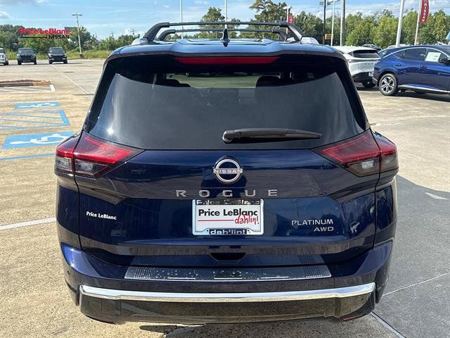 Used 2026 Nissan Rogue Platinum w/ Platinum Premium Package AWD/4WD image 6