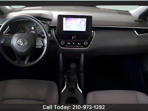 Used 2024 Toyota Corolla Cross AWD Hybrid image 21