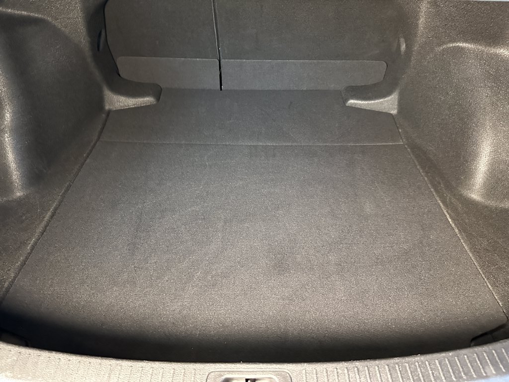 Used 2022 Toyota Corolla LE FWD image 21