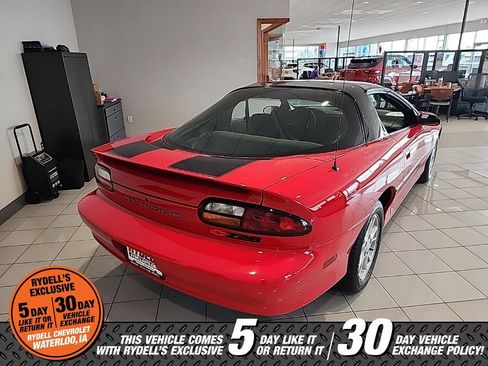 Used 2001 Chevrolet Camaro Z28 w/ Preferred Equipment Group 2 image 8
