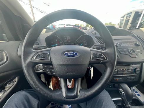 Used 2018 Ford Escape S FWD image 17