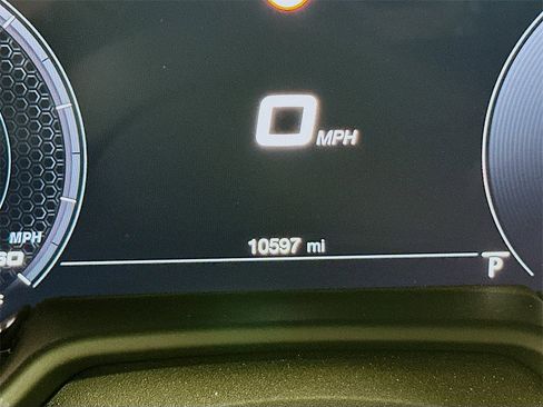 Used 2024 Dodge Hornet GT image 13