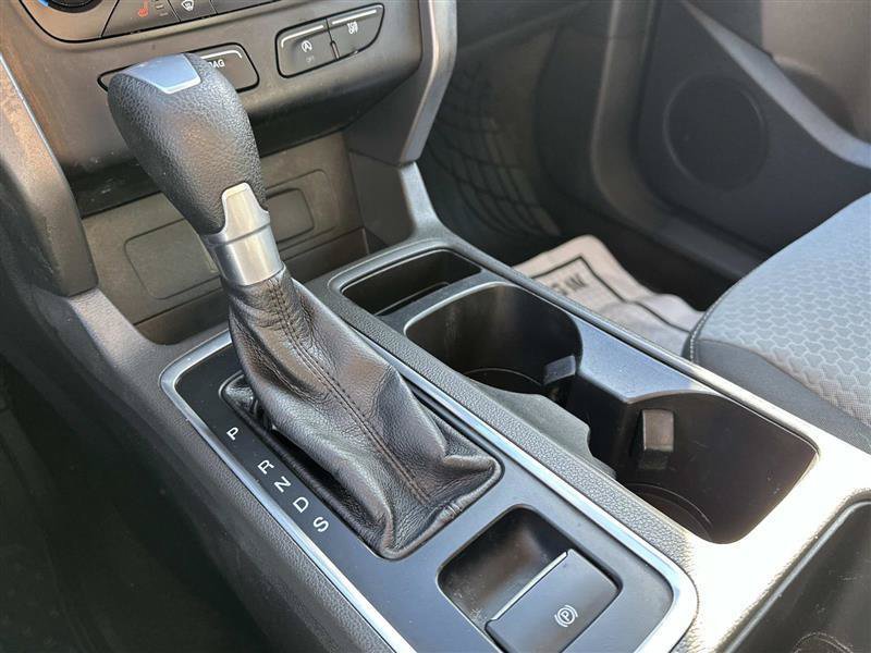 Used 2017 Ford Escape SE w/ Equipment Group 201A FWD image 20